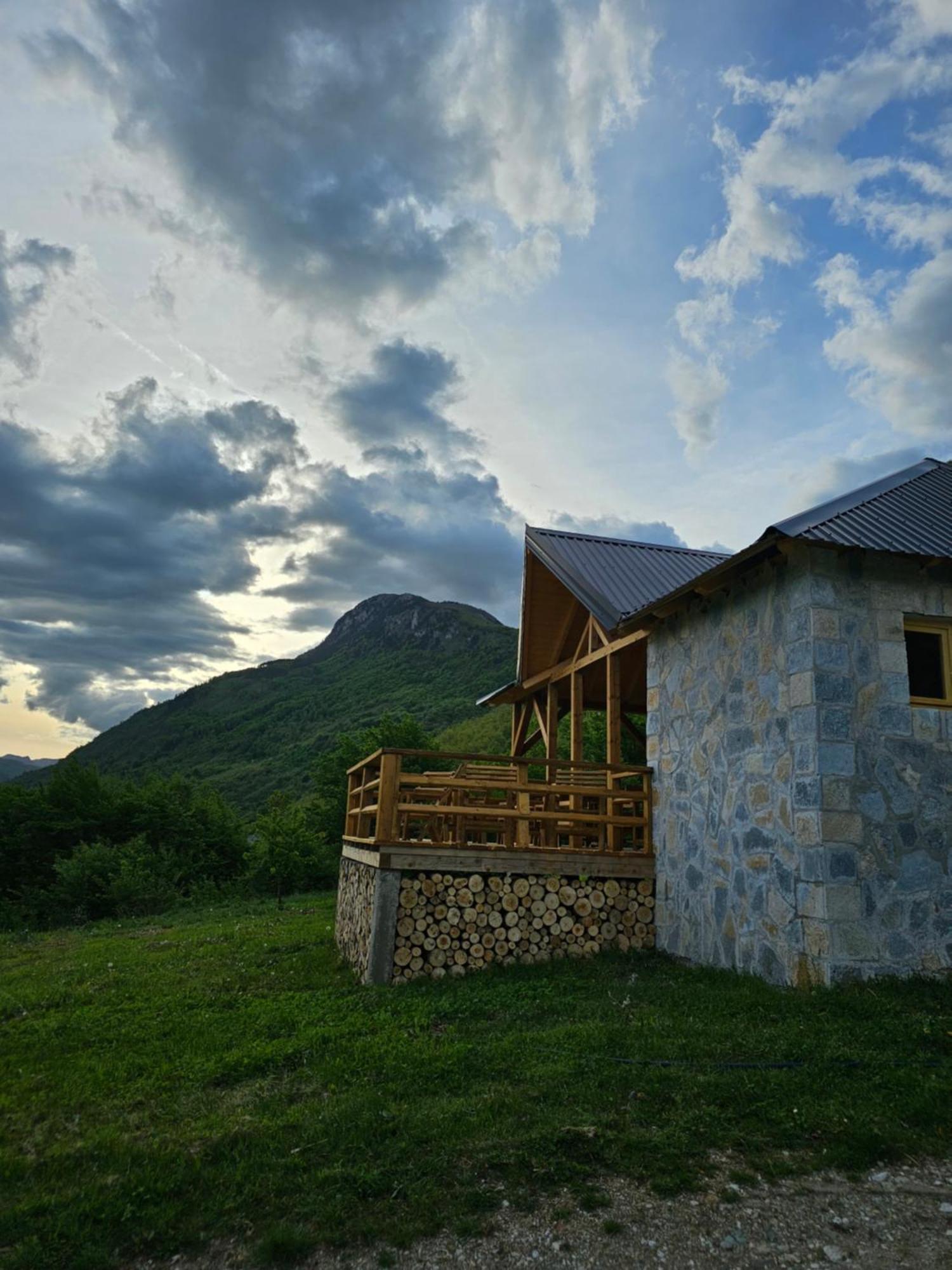 Gasthaus Ethno Star Bojovic Gusinje Exterior foto